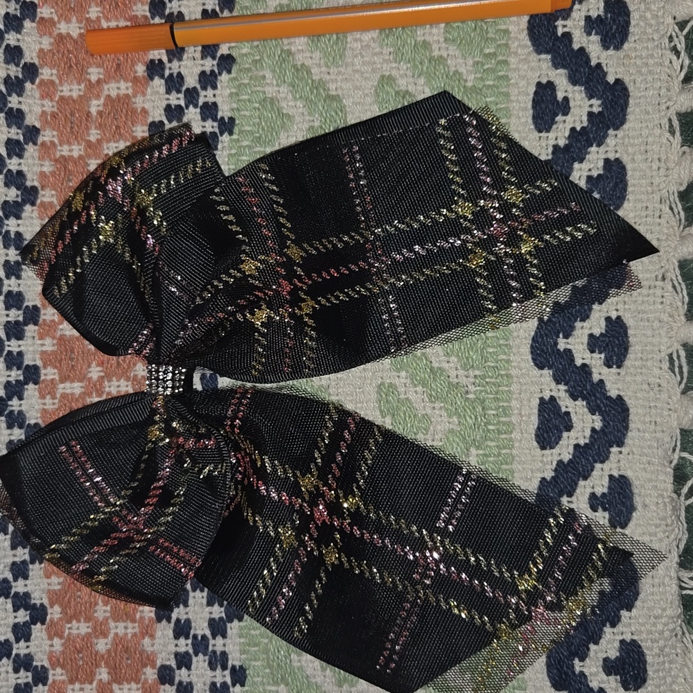 5 For $15 Bundle DealsElegant Black Plaid Bow Hair Accessory With Alligator Clip